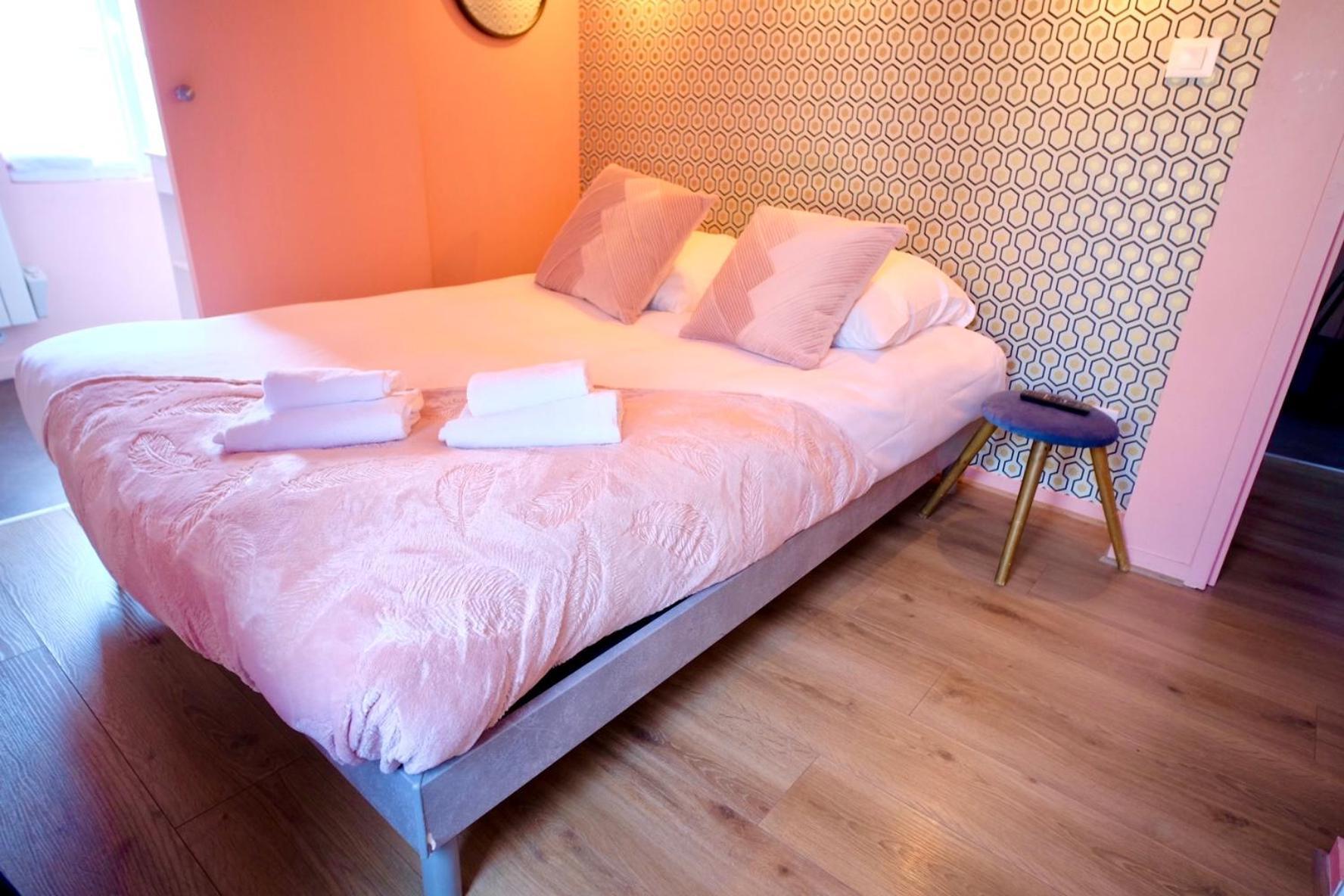 Appartement La Company Des Concierges : La Bonbonnière à Caen Extérieur photo